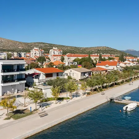 Apartman Prestige 2 *