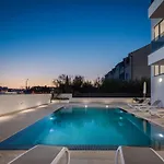 Prestige 2 Apartment
